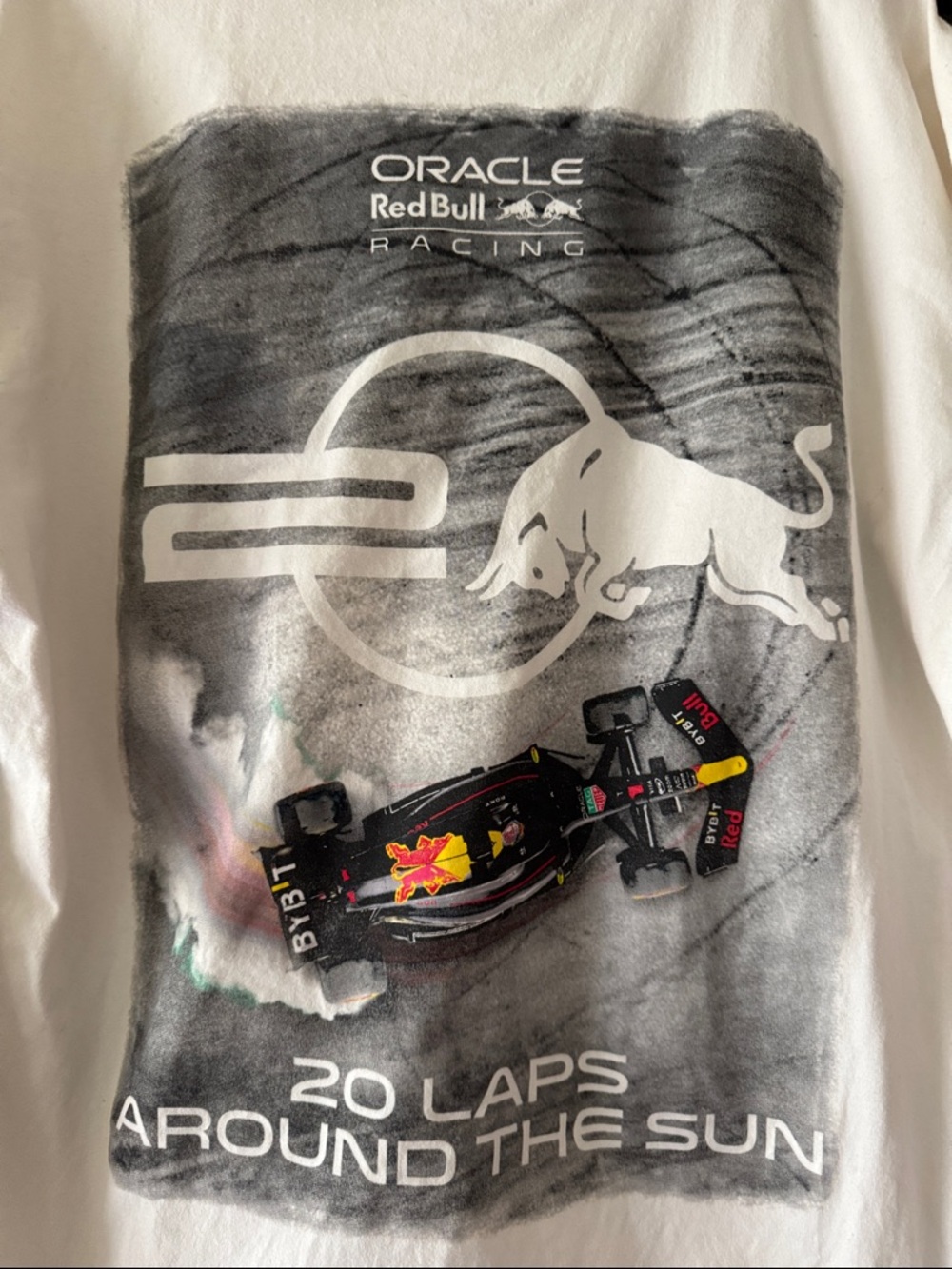Red Bull Racing Oracle Hollister T-shirt F1 20th Season Men’s Large Tall Cream